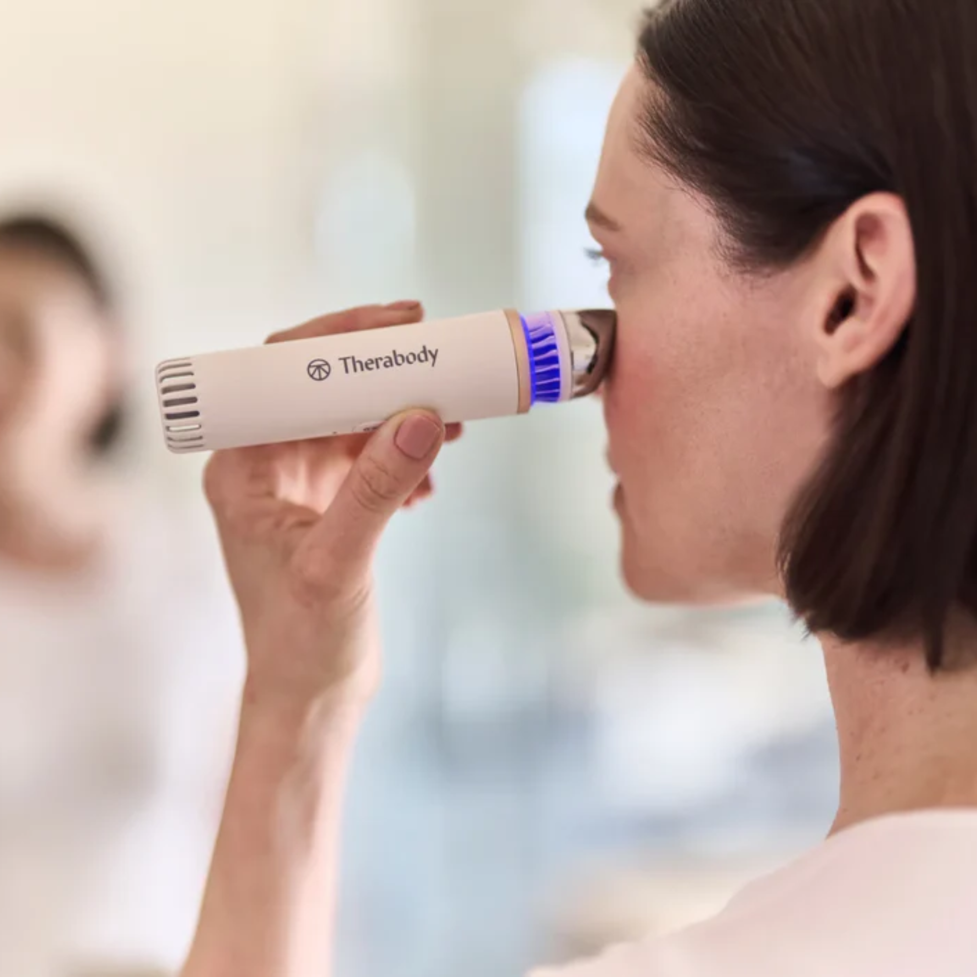 TheraFace Depuffing Wand - soin du visage - chaud/froid - 2 coloris - Therabody