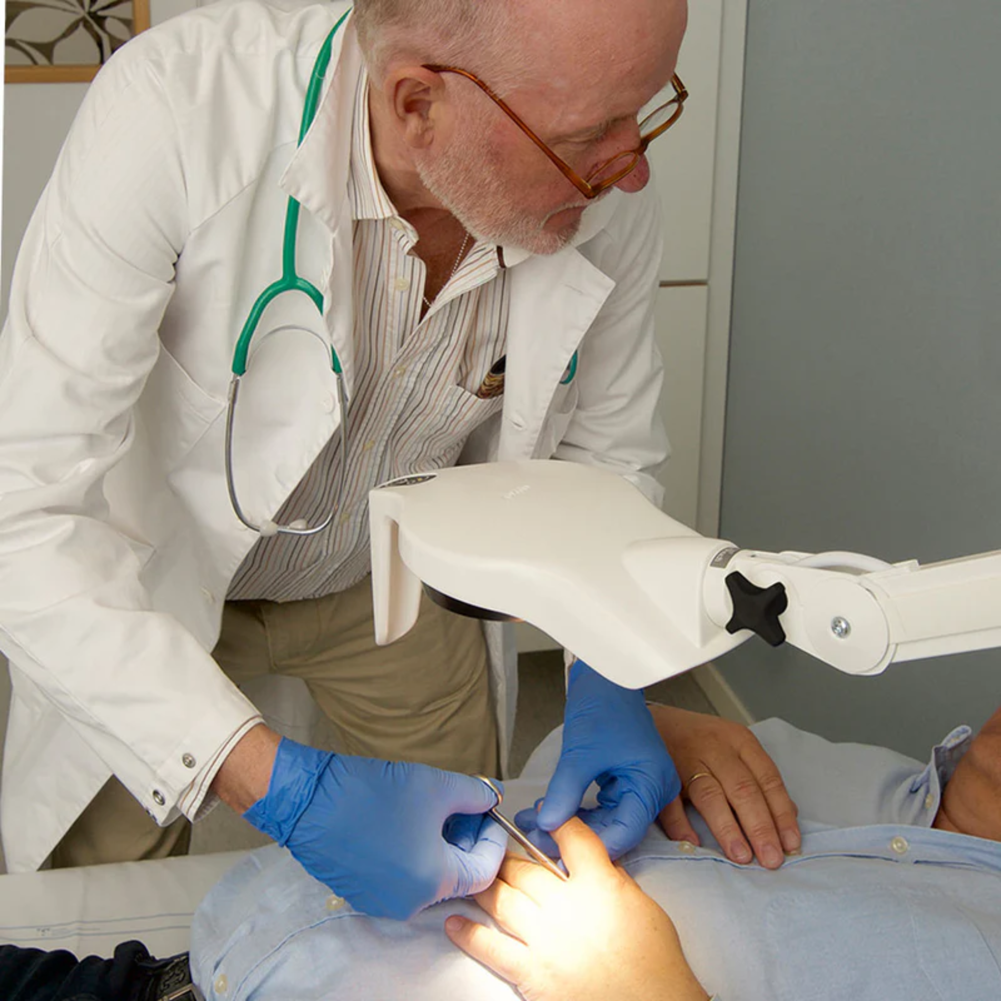 Lampe articulée LED - LHH LED - MIMSAL - My Médical